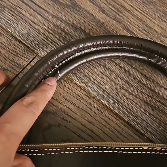 Designer Inspired Purse - Picture 5 of 16